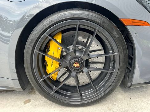 Certified 2026 Porsche 911 Carrera 4 GTS AWD/4WD image 15