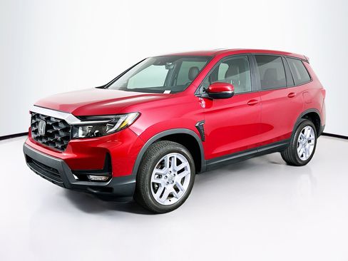 Used 2025 Honda Passport EX-L image 3