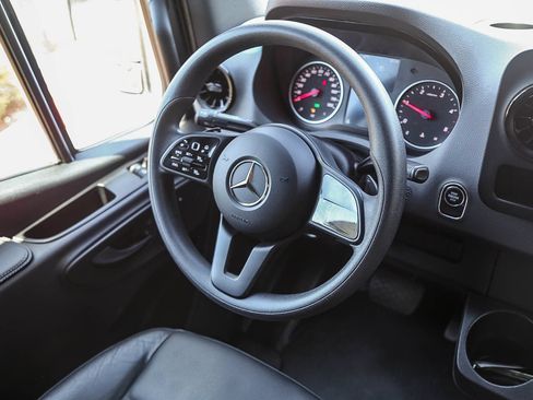 Used 2024 Mercedes-Benz Sprinter 3500 image 13