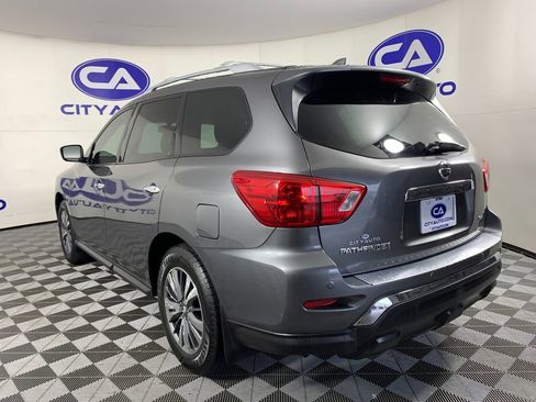 Used 2020 Nissan Pathfinder SV FWD image 5