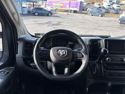 Used 2024 RAM ProMaster 2500 image 22