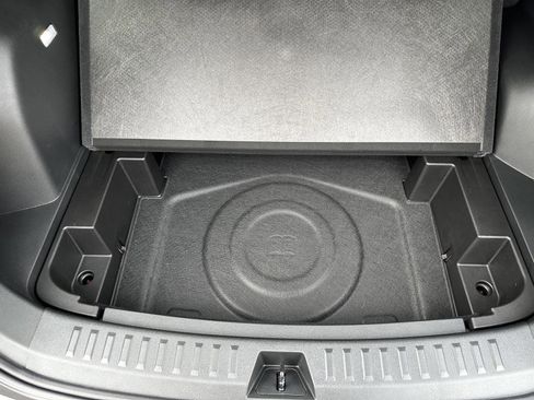 New 2026 Chevrolet Equinox LT w/ Convenience Package II image 24