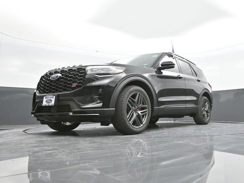 New 2026 Ford Explorer ST image 50