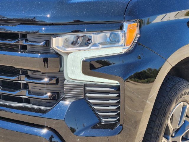 Used 2025 Chevrolet Silverado 1500 RST AWD/4WD image 9
