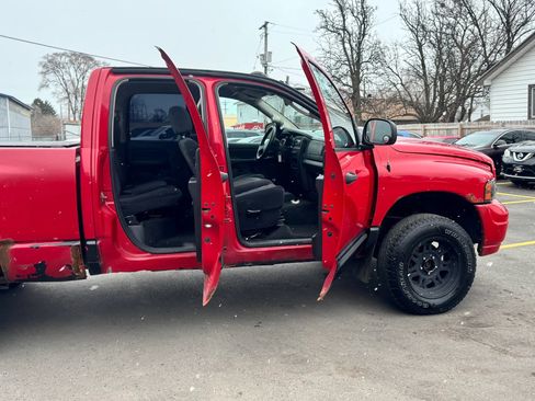 Used 2005 Dodge Ram 1500 Truck SLT w/ Sport Appearance Group image 4