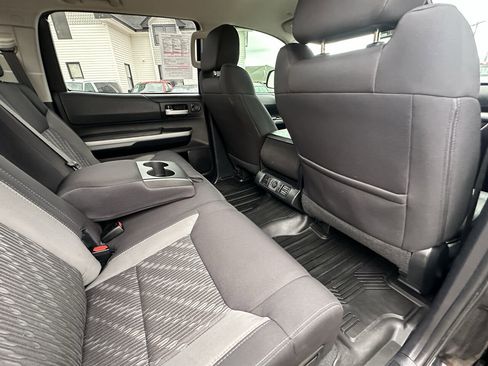 Used 2019 Toyota Tundra SR5 image 18