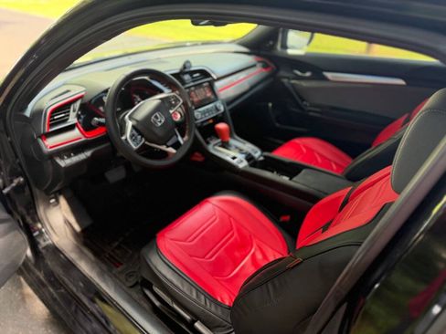 Used 2019 Honda Civic EX image 4