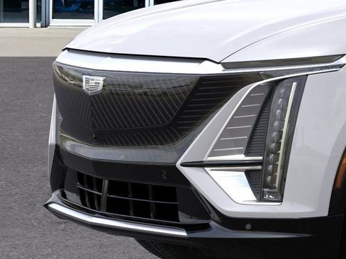 New 2025 Cadillac Lyriq Luxury image 13