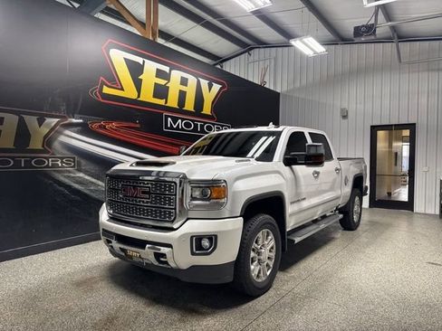 Used 2019 GMC Sierra 3500 Denali w/ Duramax Plus Package image 1