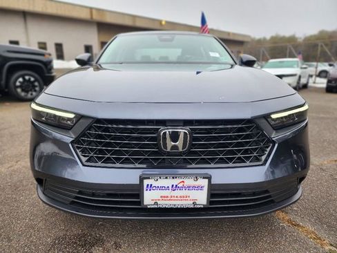 Used 2025 Honda Accord LX image 8