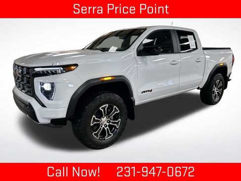 Certified 2024 GMC Canyon AT4 image 1