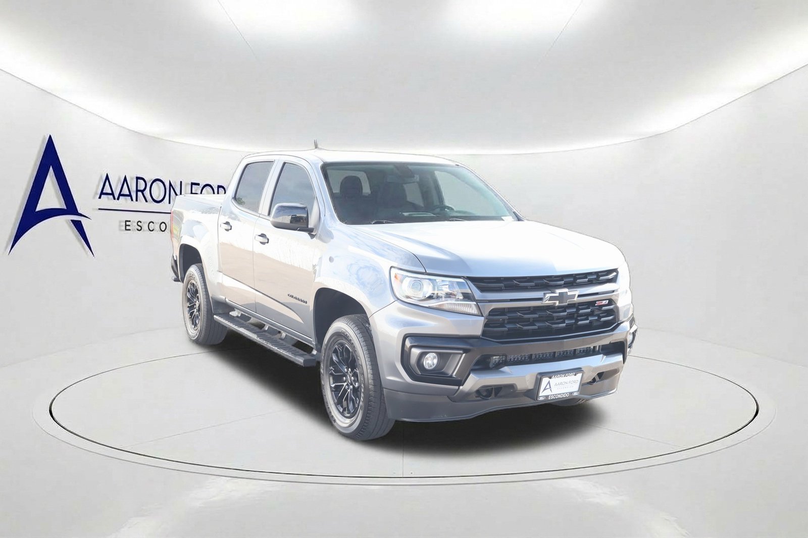 Used 2022 Chevrolet Colorado Z71 w/ Trail Boss Package AWD/4WD image 3