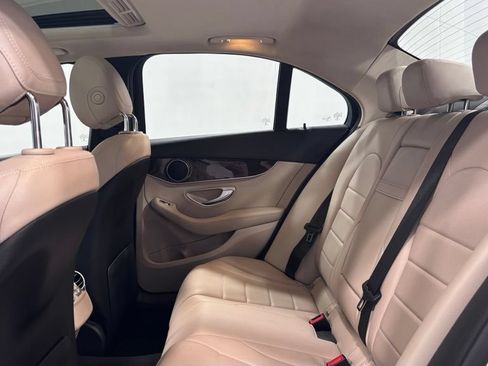 Used 2019 Mercedes-Benz C 300 4MATIC Sedan image 22