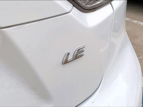 Used 2024 Toyota Corolla LE image 10