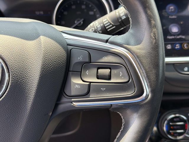 Used 2023 Buick Encore GX Essence w/ Experience Buick Package FWD image 30