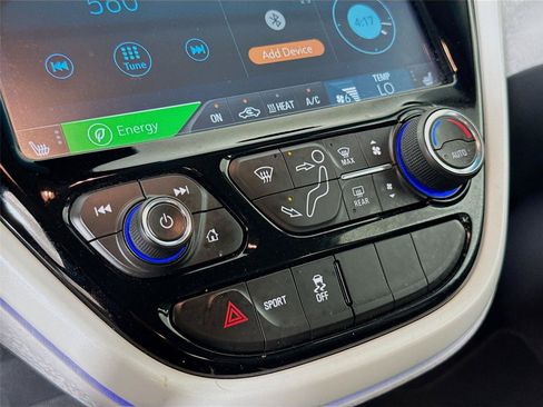 Used 2019 Chevrolet Bolt Premier w/ Infotainment Package FWD image 16