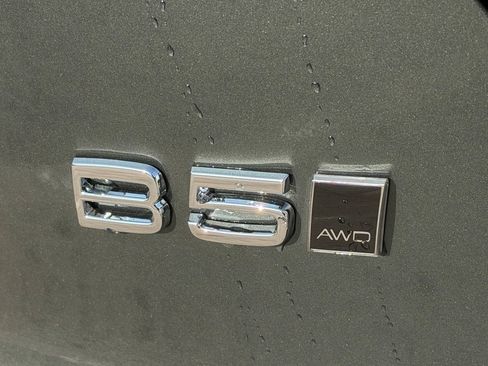 New 2026 Volvo XC40 B5 Ultra w/ Protection Package Premier AWD/4WD image 6