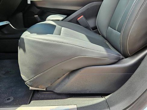 New 2024 Cadillac Lyriq Tech image 4