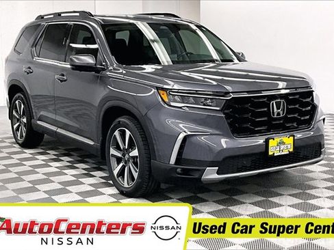 Used 2023 Honda Pilot Elite image 1