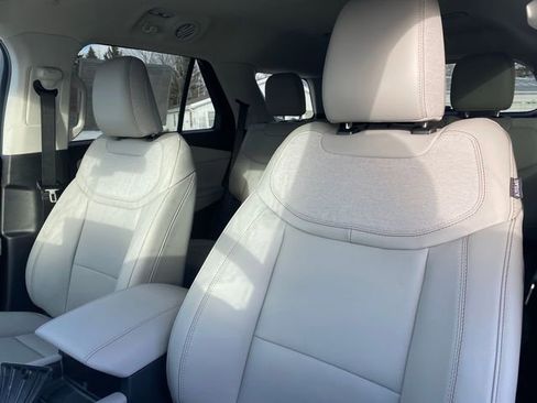 New 2026 Ford Explorer Active w/ Active Comfort Package image 12