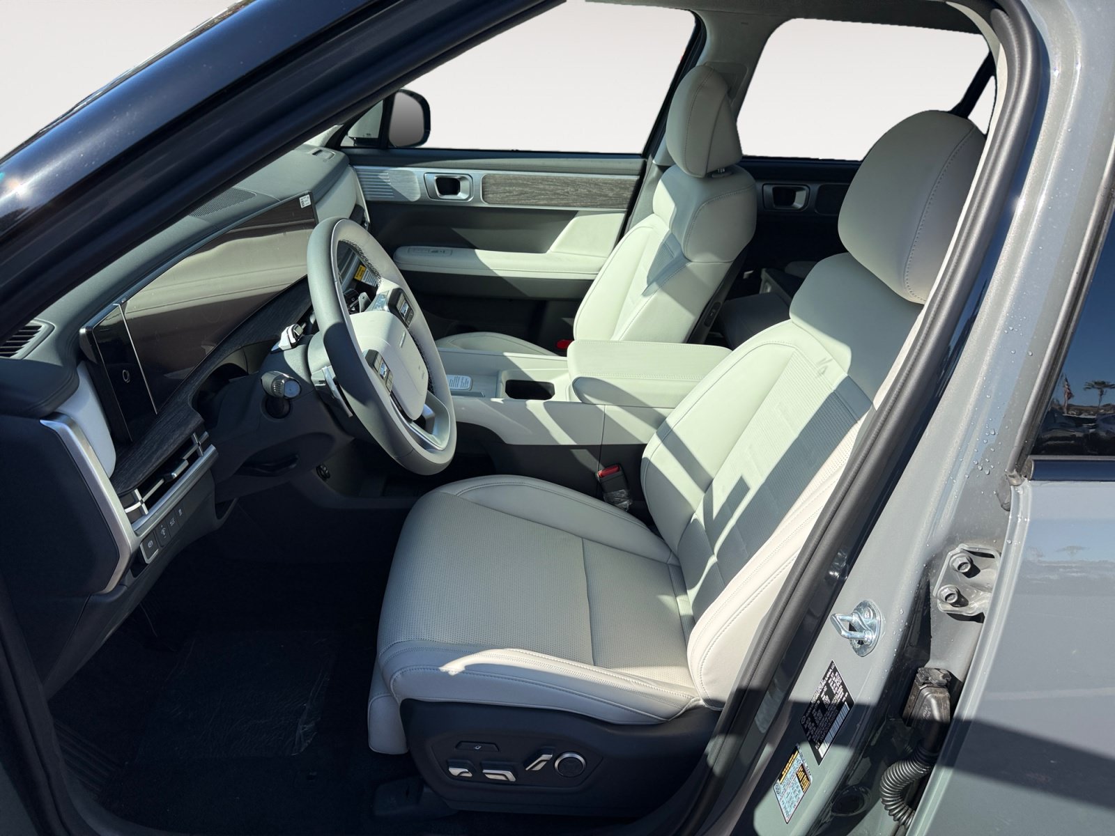 New 2026 Hyundai Santa Fe Calligraphy AWD/4WD image 10
