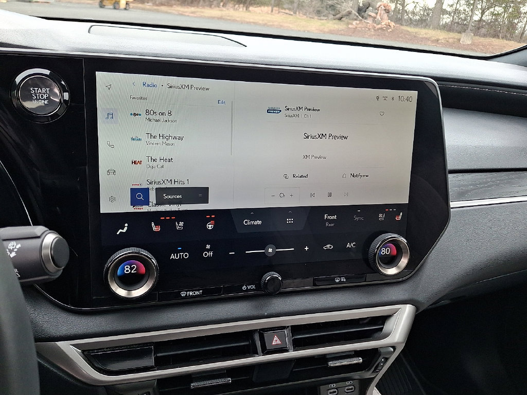 Used 2023 Lexus RX 350 Premium w/ Accessory Package AWD/4WD image 3