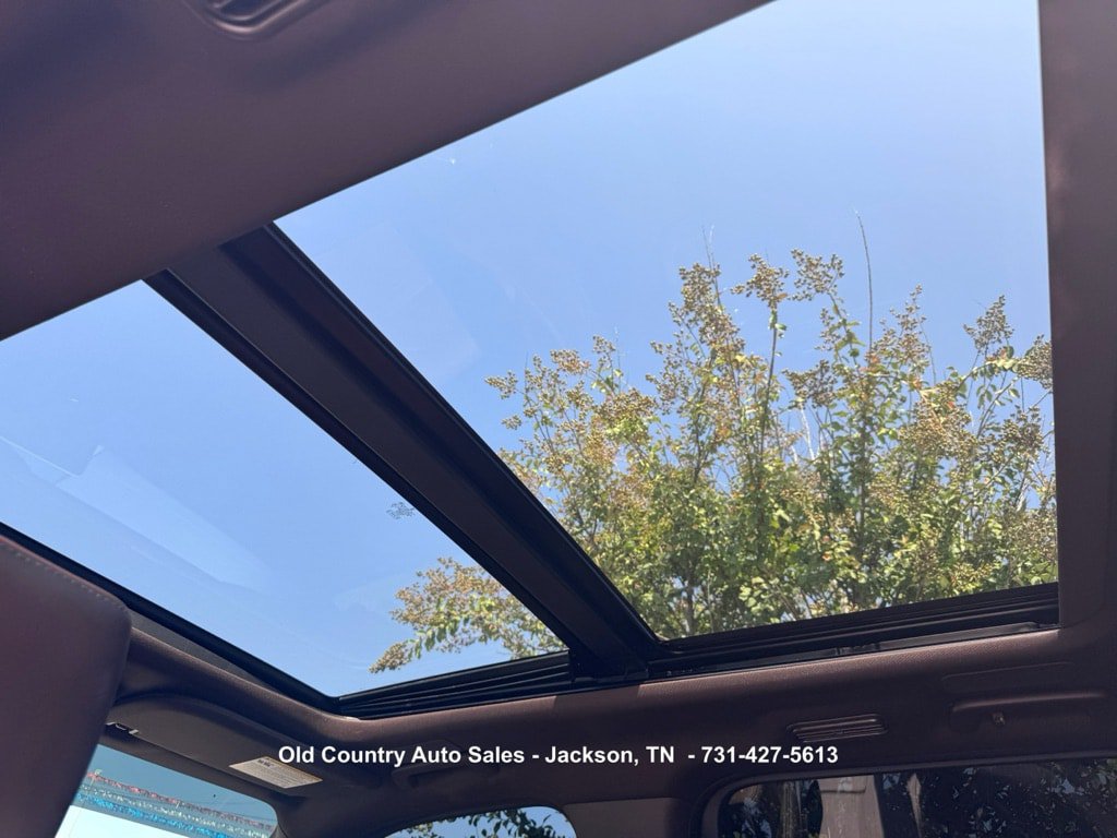 Used 2023 Ford Expedition Max King Ranch RWD image 14