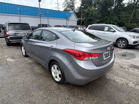 Used 2013 Hyundai Elantra GLS w/ Preferred Pkg FWD image 11