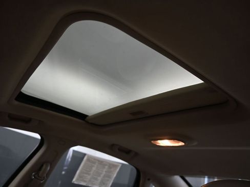 Used 2011 Chevrolet Impala LT w/ Luxury Edition Package image 20