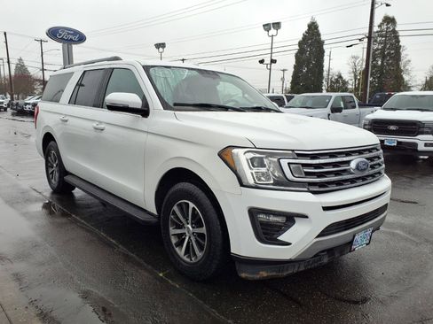 Used 2019 Ford Expedition Max XLT w/ Equipment Group 201A image 3