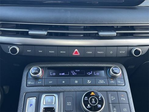 Used 2023 Hyundai Palisade Limited image 16