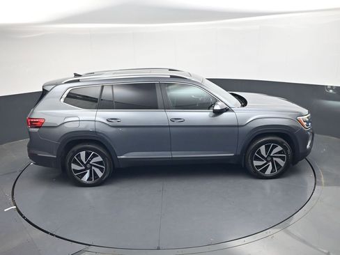 Used 2024 Volkswagen Atlas SEL AWD/4WD image 30