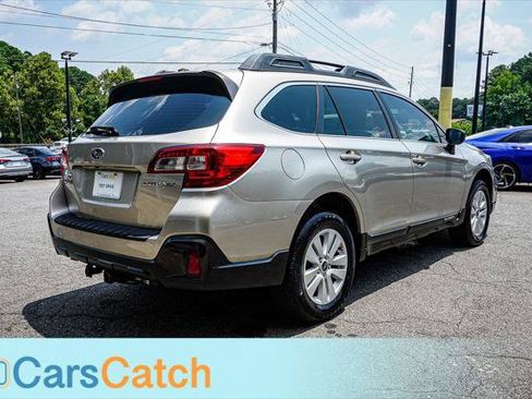 Used 2018 Subaru Outback 2.5i AWD/4WD image 12