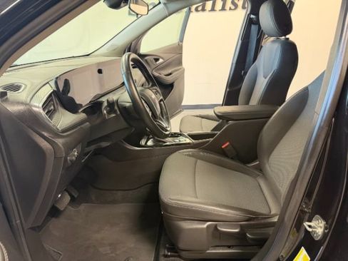 Used 2025 Buick Encore GX Preferred FWD image 9