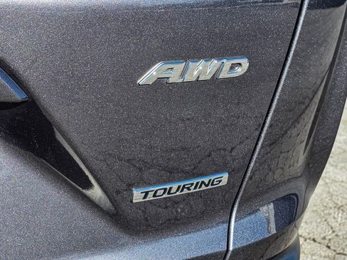 Used 2019 Honda CR-V Touring image 8