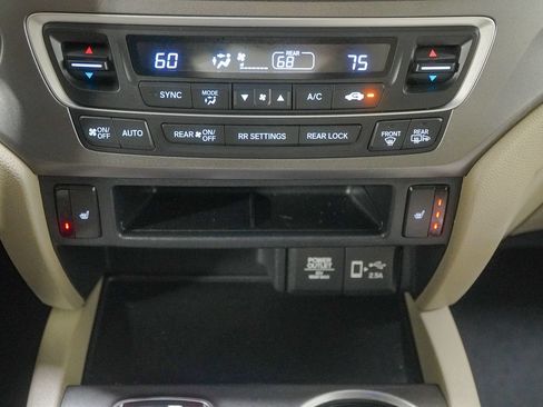 Used 2021 Honda Pilot EX-L image 31
