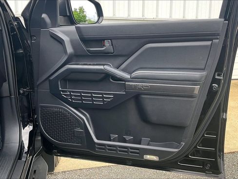 Used 2025 Toyota 4Runner TRD Sport Premium w/ Tow Technology Package AWD/4WD image 29