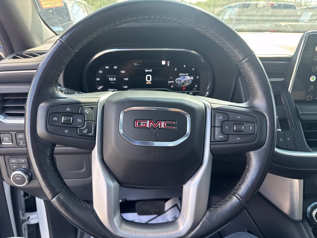 Used 2022 GMC Yukon SLT w/ SLT Luxury Package AWD/4WD image 14