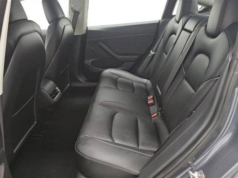Used 2023 Tesla Model 3 Standard Range RWD image 8