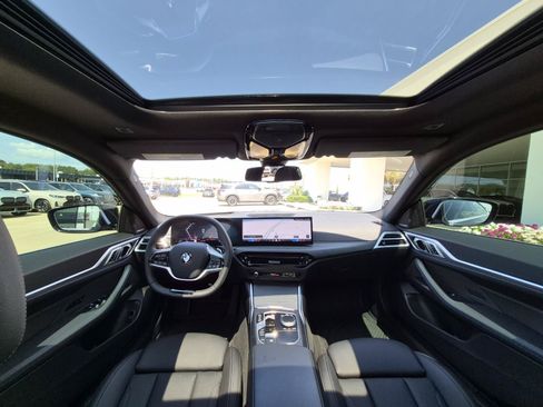 Certified 2025 BMW 430i w/ Premium Package RWD image 22