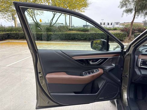 Used 2020 Subaru Outback Touring XT image 20