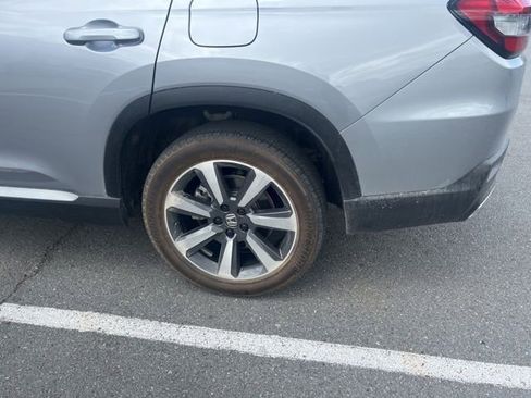 Certified 2025 Honda Pilot Elite image 13