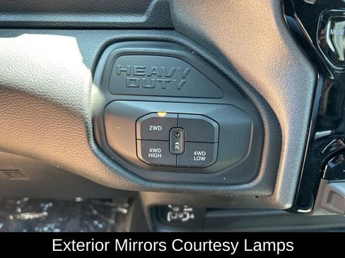 New 2025 RAM 2500 Tradesman AWD/4WD image 36