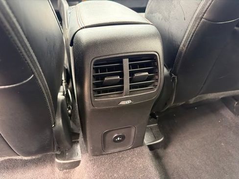 Used 2024 Ford Escape ST-Line AWD/4WD image 18