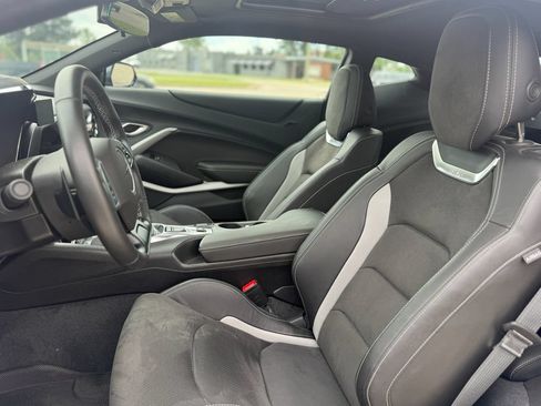 Used 2022 Chevrolet Camaro LT w/ RS Package RWD image 13