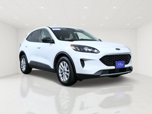 Certified 2022 Ford Escape SE w/ Cold Weather Package FWD image 1