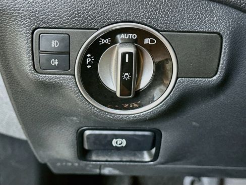 Used 2020 Mercedes-Benz GLA 250 image 17
