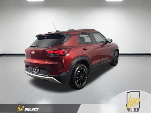 Used 2022 Chevrolet TrailBlazer LT FWD image 5