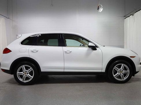 Used 2014 Porsche Cayenne AWD/4WD image 10