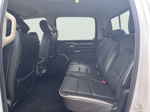 Used 2022 RAM 1500 Laramie AWD/4WD image 29